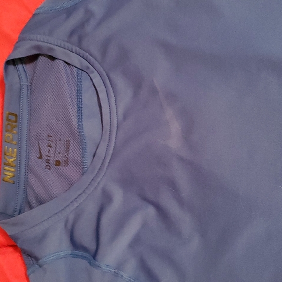 Nike pro dri fit shirt,size L - Picture 3 of 5